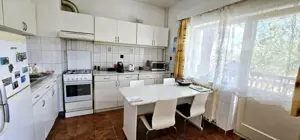 Apartament de 100 mp dintr-o casa, zona Spitalului, Sfantu Gheorghe - imagine 3