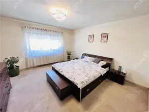 Casa individuala 5 camere 3 bai terasa si pivnita Vasile Aaron Sibiu - imagine 3