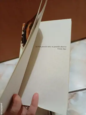 Vand cartea Control-Alt-Delete Weekend cu mama în stare excelentă  - imagine 2