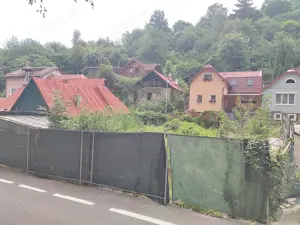 Loc de casa in Schei - str. Podul Cretului. - imagine 4