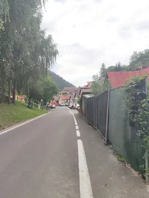 Loc de casa in Schei - str. Podul Cretului. - imagine 10