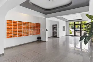 Apartament 3 camere modern,  loc de parcare + boxa, Isaran Coresi - imagine 19