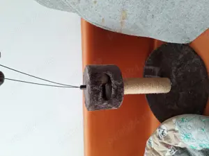 Accesorii pentru pisica, culcus moale, casuta, zgarda cu clopotel (buc=2), Jucarie cu etaj pentru zg - imagine 3 Accesorii pentru pisica, culcus moale, casuta, zgarda cu clopotel (buc=2), Jucarie cu etaj pentru zg - imagine 3