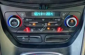 Ford Grand C-max - 2016 - euro 6 - 1.5 diesel - 120 c.p. - imagine 12