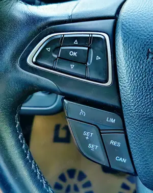 Ford Grand C-max - 2016 - euro 6 - 1.5 diesel - 120 c.p. - imagine 13