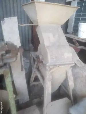 Moară cu ciocanele  - imagine 4