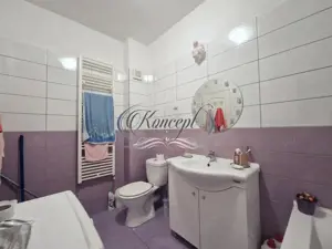 Apartament la cheie, la etaj intermediar, in zona linistita, in Floresti - imagine 8