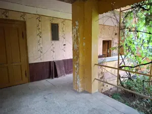 Casa  4 camere  Strada V.Lucaciu colt  cu I.L. Caragiale in Nădlac - imagine 9