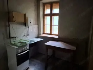 Casa  4 camere  Strada V.Lucaciu colt  cu I.L. Caragiale in Nădlac - imagine 11