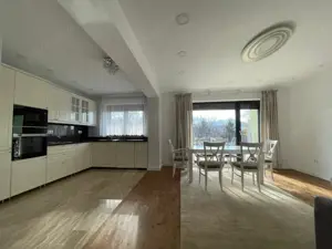 Apartament premium 2 camere, 72 mp|  Parcare privată inclusă