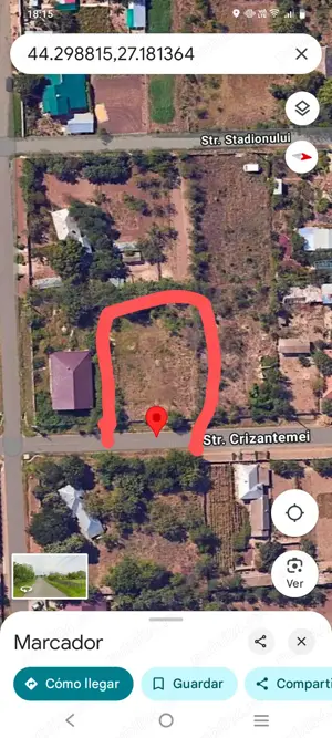 Vând teren intravilan