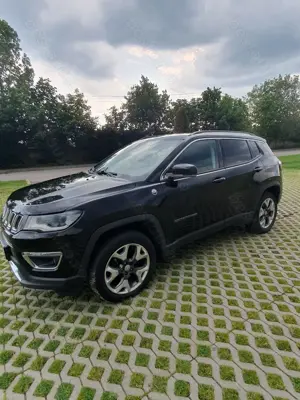 Vand Jeep Compass 2017 - imagine 9