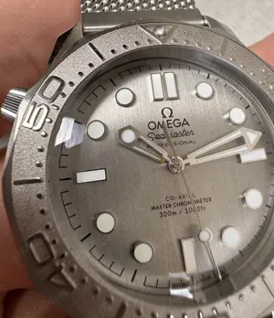 42 mm Omega Seamaster 300 m Silver Surfer VSF A8806