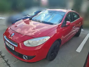 Renault Fluence Privilege 1,6 16V 110 CP Euro 5 - imagine 5