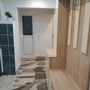 Apartament 2 camere decomandat de vanzare
