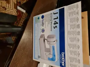 Vând mașină de cusut  - imagine 7