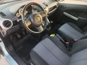 Mazda 2 1.4 2009 - imagine 8 Mazda 2 1.4 2009 - imagine 8