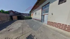 Casă / Vilă cu 3 camere de vânzare în zona Ultracentral - imagine 4