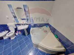 Casă / Vilă cu 3 camere de vânzare în zona Ultracentral - imagine 9