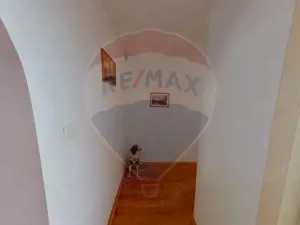 Casă / Vilă cu 3 camere de vânzare în zona Ultracentral - imagine 10