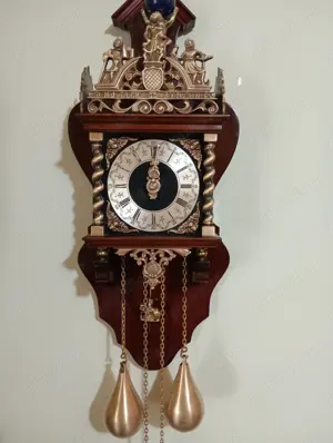 Ceas de perete cu pendul model olandez 