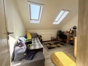 Refugiu urban cu personalitate – Casa cu mansarda si crama amenajata -  zona centrala - imagine 5 Refugiu urban cu personalitate – Casa cu mansarda si crama amenajata -  zona centrala - imagine 5