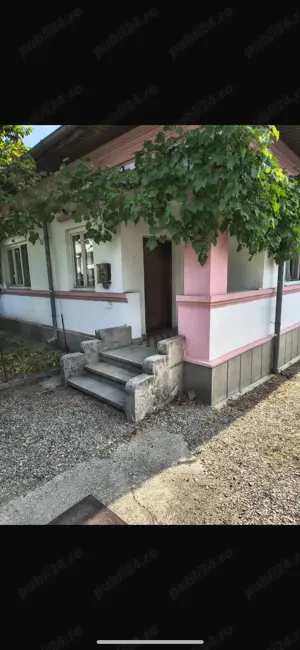 Casă de vânzare zona centrală 1 mai - imagine 2