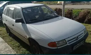Opel astra f 1996 benzina alb combi 350 eur Inmatriculat  - imagine 2