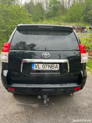 Toyota Land Cruiser 2011 - imagine 4