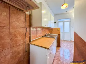 FILM!Apartament 2 camere decomandate, parter, in casa,curte comuna,Central,Brasov - imagine 5