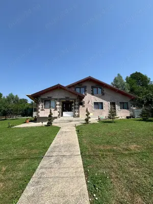  Casă de vânzare în Vărbilău  - imagine 3