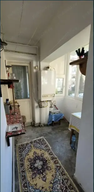 Avantajos ! Apt.3 cam conf.1 decomandat bloc de 4 etaje - imagine 2