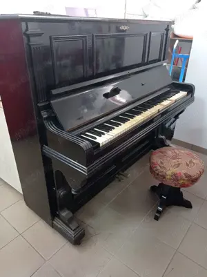 Pianina veche G.SCHWECHTEN - imagine 4