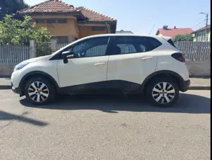 Unic Proprietar  - vand  autoturism - Renault captur  stare impecabila