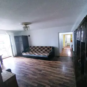 Vanzare apartament 3 camere (Moldo mobila), incalzire C.E.T., direct proprietar  - imagine 3