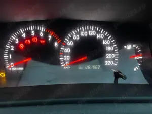 Toyota Corolla 2005 avariata  - imagine 3