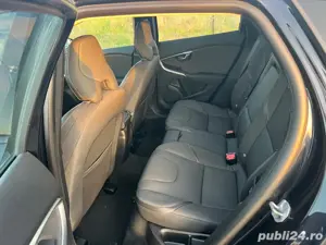 Volvo V40 Cross Country - imagine 6