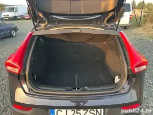 Volvo V40 Cross Country - imagine 10