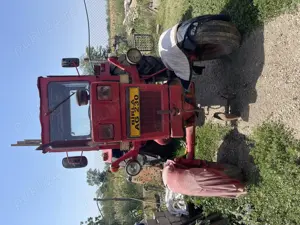 De vânzare tractor U 650 - imagine 3