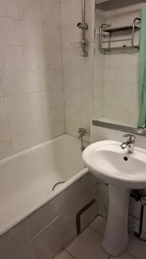 Garsoniera Titulescu-Grivita metrou Basarab - imagine 7