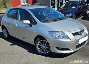 Toyota Auris 1.4 diesel 2009