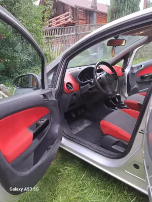Vând OPEL Corsa tdi 2007 - imagine 8