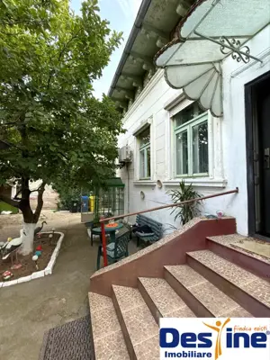 Casa centrală cu teren generos - 800 mp teren  - imagine 4