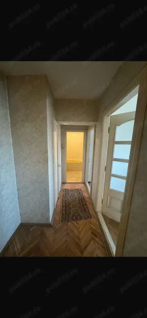 Apartament cu 3 camere, et 3, 65 mp, Sagului - imagine 5