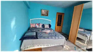 Vand apartament 4 camere, 2 bai, 2 balcoane, suprafata generoasa