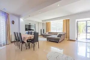 Casa P+M | Teren generos| Kamsas - imagine 2