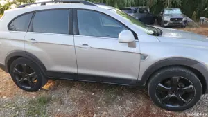 Chevrolet Captiva LT 2.0  - imagine 3
