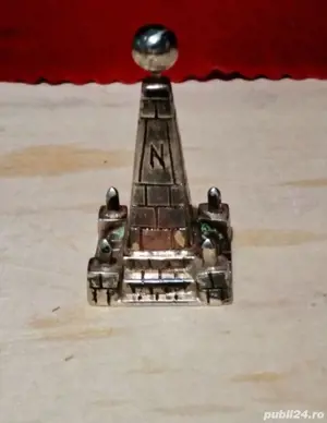 Monumentul ecuatorului din argint 925