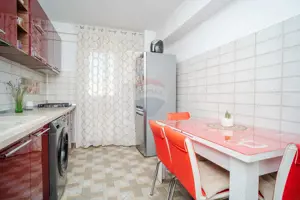 Apartament elegant de 3 camere de vânzare Rediu Comision 0% - imagine 12