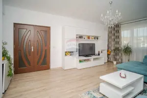 Apartament elegant de 3 camere de vânzare Rediu Comision 0% - imagine 6